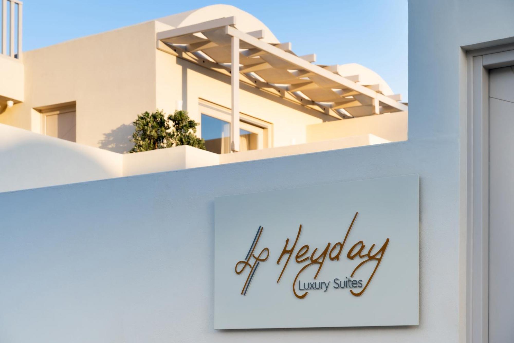 Heyday Luxury Suites Perissa  Esterno foto